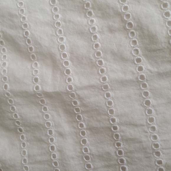 Womens White GAP button down - Picture 9 of 10